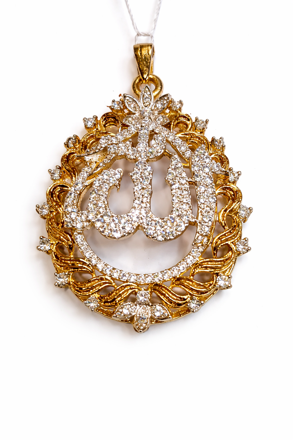 Noor Essence Pendant